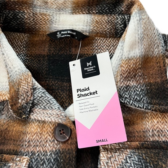 NWT Member's Mark Brown Plaid Ladies Shacket - Picture 8 of 11